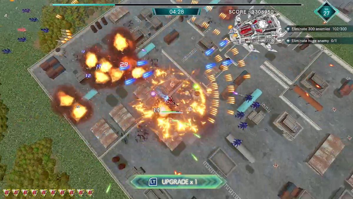 《雷电新星》武器系统展示，多种武器图标与战机改装界面一览