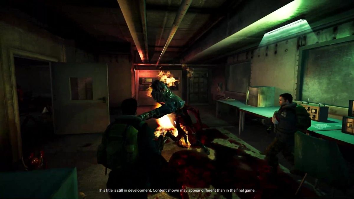 角色团队在基地中进行讨论，画面风格贴近原作设定