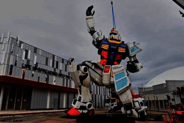 RX-78F00/E高达正面展示图，细节刻画精致