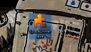 安装程序图标显示在文件夹中，准备运行安装