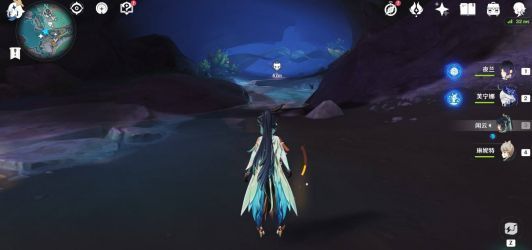 洞窟内部场景，墙壁镶嵌蓝色发光矿石，角色正走向通道尽头