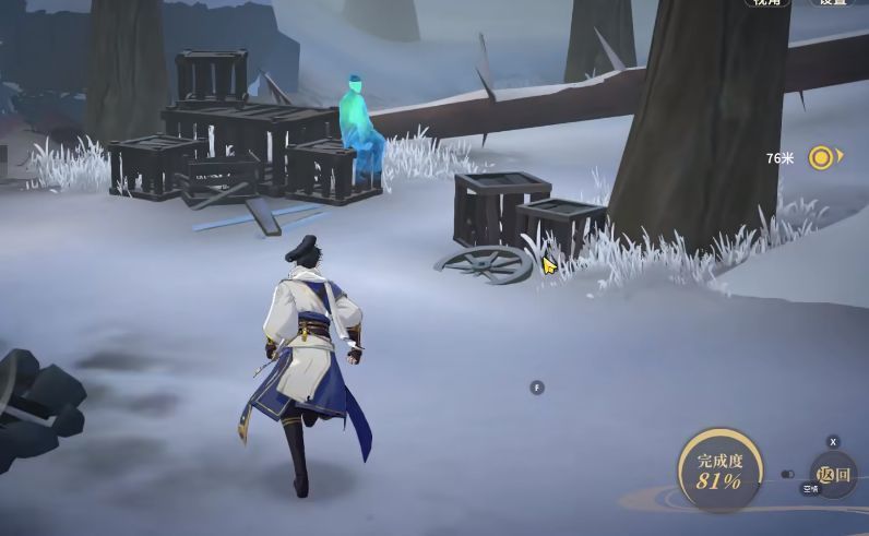 玩家角色手持武器行走在雪林小径上，远处可见飘动的手记光芒