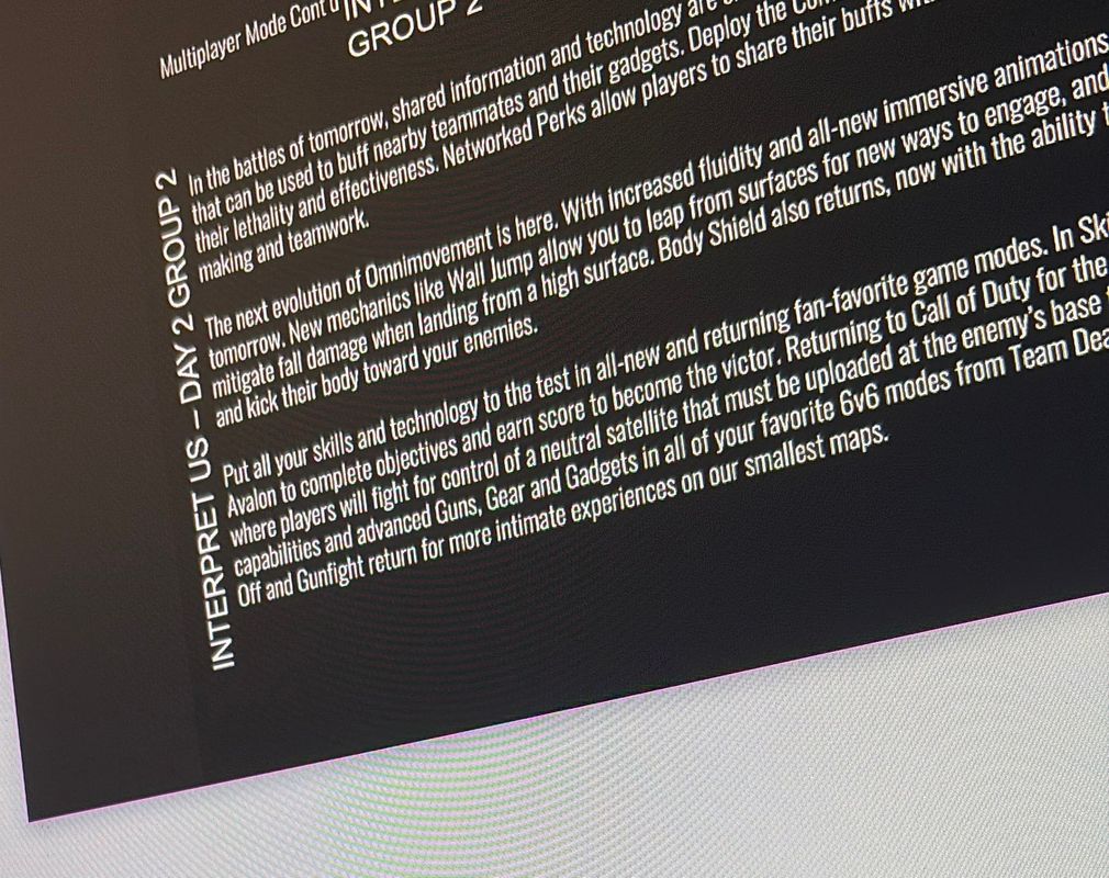 泄露地图概念图展示大型开放区域与多层建筑结构，疑似为僵尸模式新地图布局