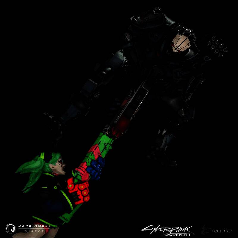 底座铭牌特写，刻有‘Last Moment’字样及限量编号位置