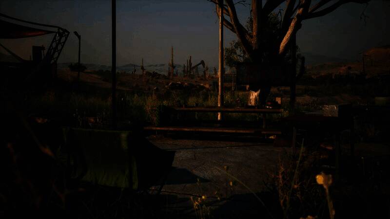 游戏主视角画面，玩家站在高处俯瞰自己打造的庞大露营地，远处夕阳西下，景色壮美