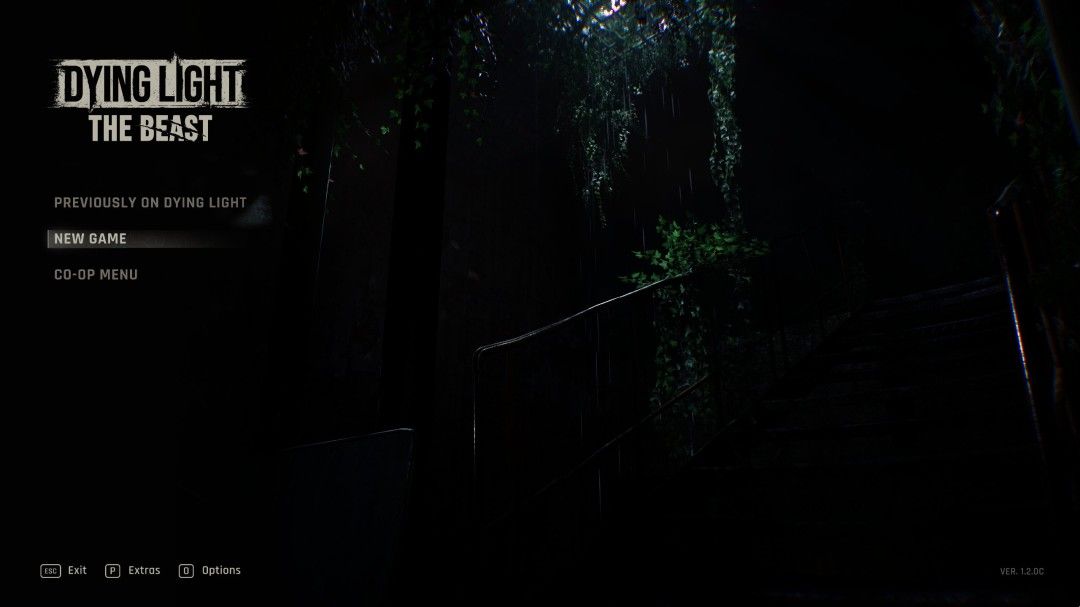 近战战斗特写，主角挥舞铁管击碎丧尸头部，碎片飞溅，打击感强烈