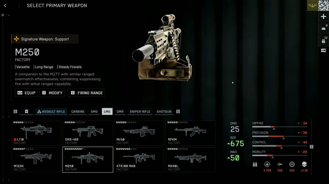 狙击手在高楼窗口架枪瞄准，下方街道有敌方单位移动