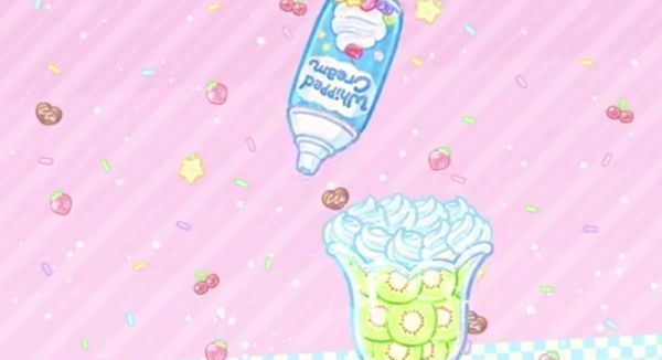 游戏内顾客排队等候，头顶漂浮着所需水果图标，形象生动地展示订单内容