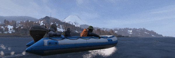 玩家在冰面上进行钓鱼操作，周围是积雪树木和结冰湖面，展现全新钓鱼机制细节