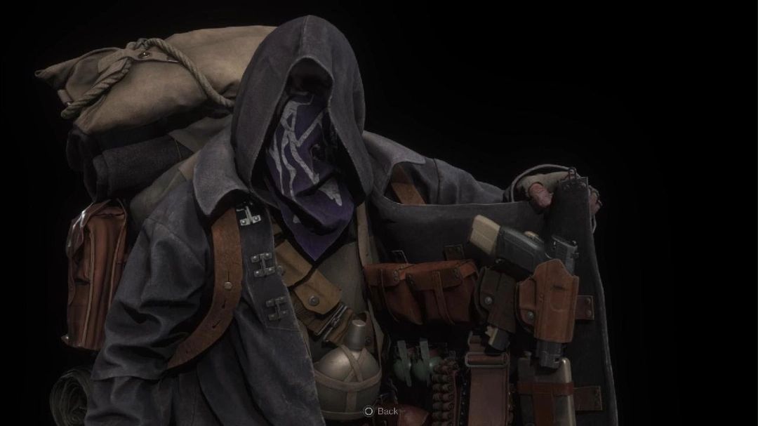 《生化危机9：安魂曲》概念画面，昏暗走廊中主角手持手电筒缓慢前行，氛围压抑