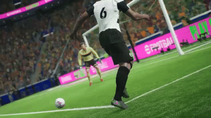 切赫出击摘下传中球，动作干净利落