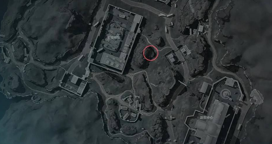 零号大坝主变电站外观，右侧可见通往地下的狭窄入口