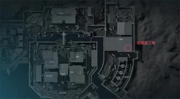 俯视角地图标注图：巴克什整体结构简明呈现，红色箭头直指右上浴场区域，黄色圆圈高亮更衣区角落位置，并附有‘5807’密码浮层标注