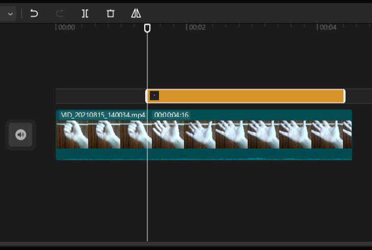 预览窗口中，放大后的手掌特写与叠加其上的爱心爆炸贴纸同框，贴纸边缘已精准贴合掌形轮廓