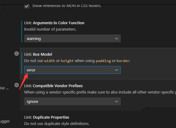 VSCode编辑器底部状态栏显示‘Box Model error mode enabled’绿色提示，同时光标悬停在报错元素上弹出详细偏差信息卡片